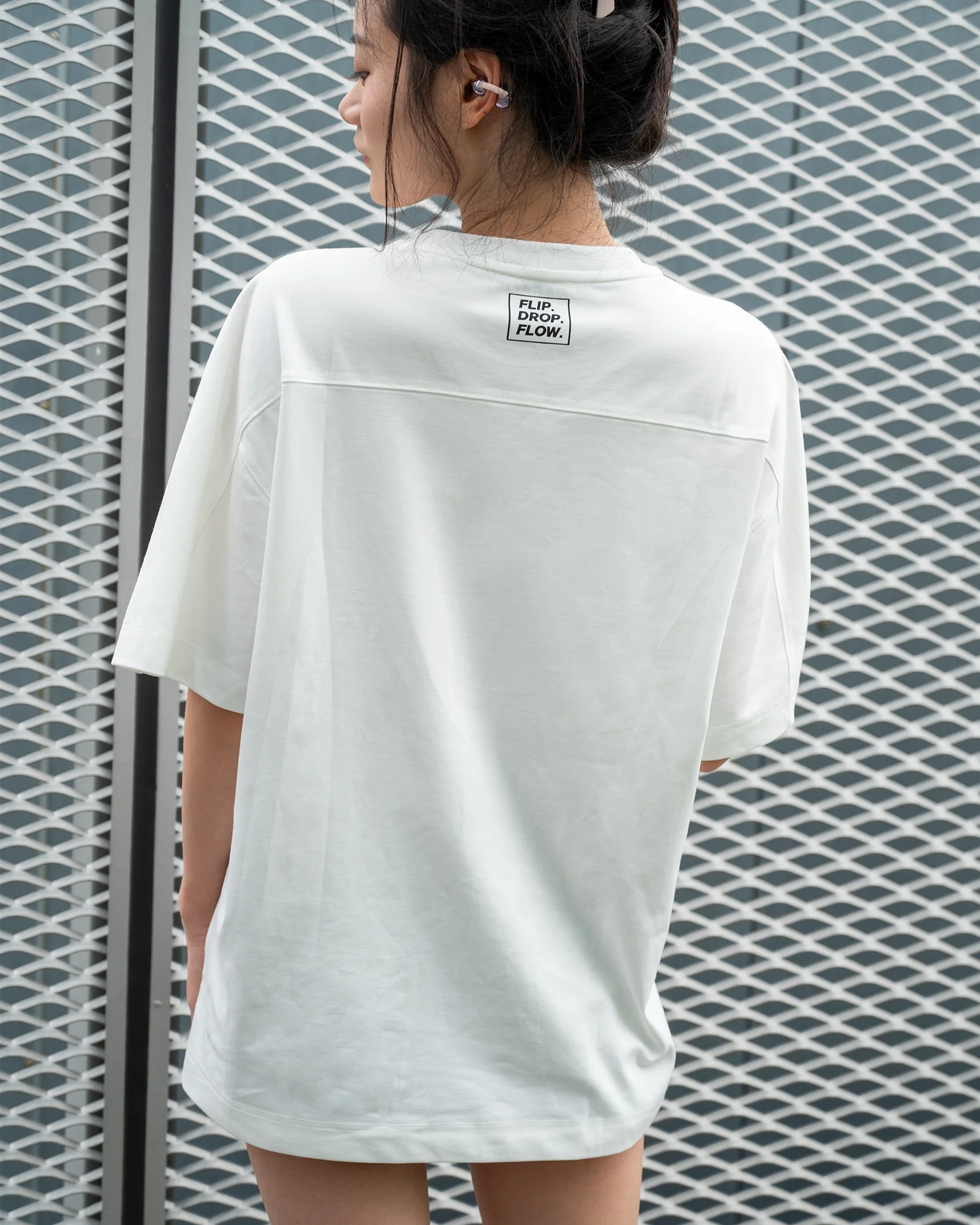 New Arrivals! Nabalis Canyon Logo Tee – Loose Fit Streetwear - Image 7